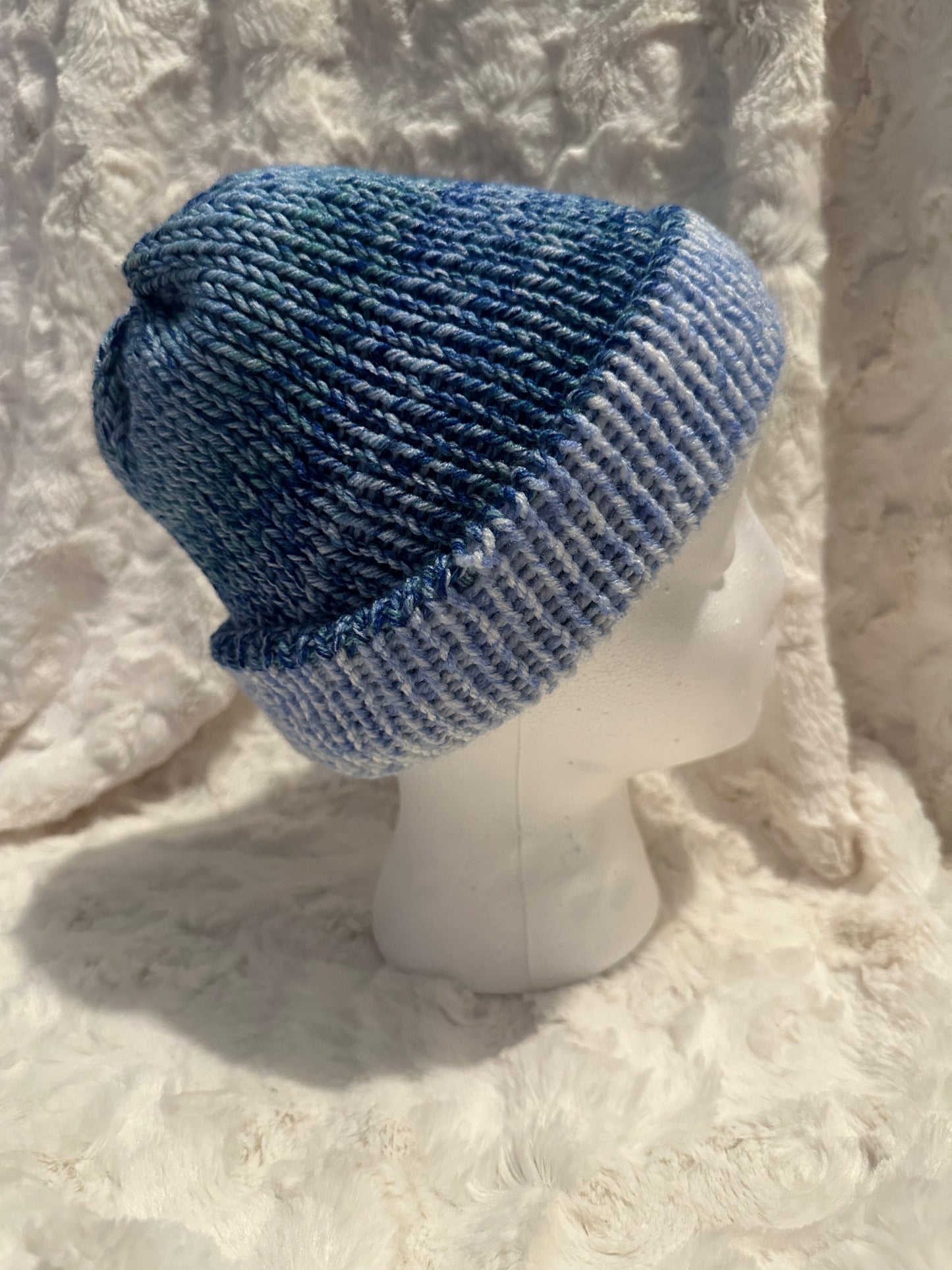 Ocean Gaze Beanie